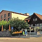 Отель Loewen