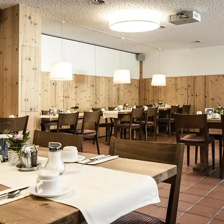 Hotel Hotel-gasthof Loewen