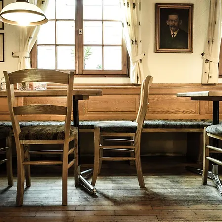Hotel-gasthof Loewen Feldkirch