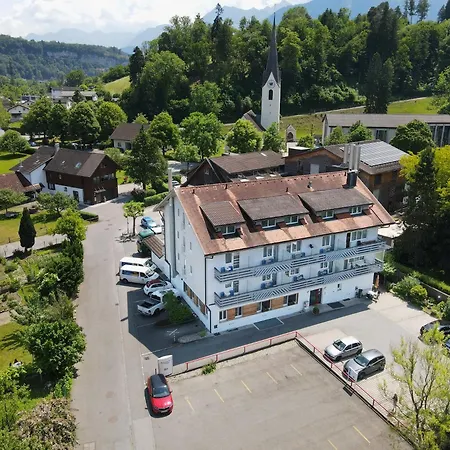Hotel-gasthof Loewen Hotel Feldkirch