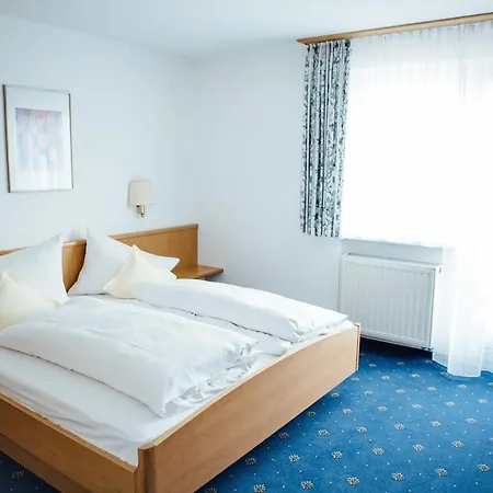 Hotel Hotel-gasthof Loewen Feldkirch