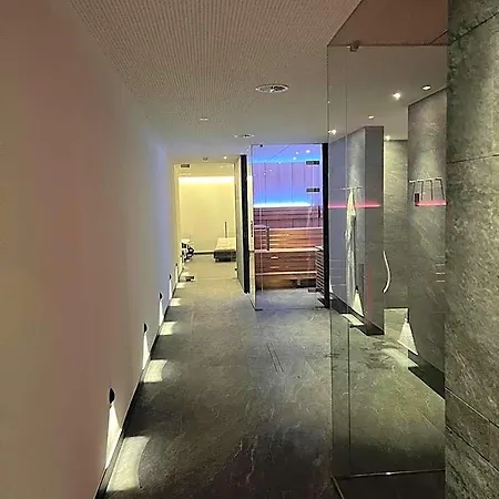 Loewen فندق